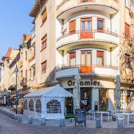 New Studio Carturesti - City Center Bukarest Exterior foto